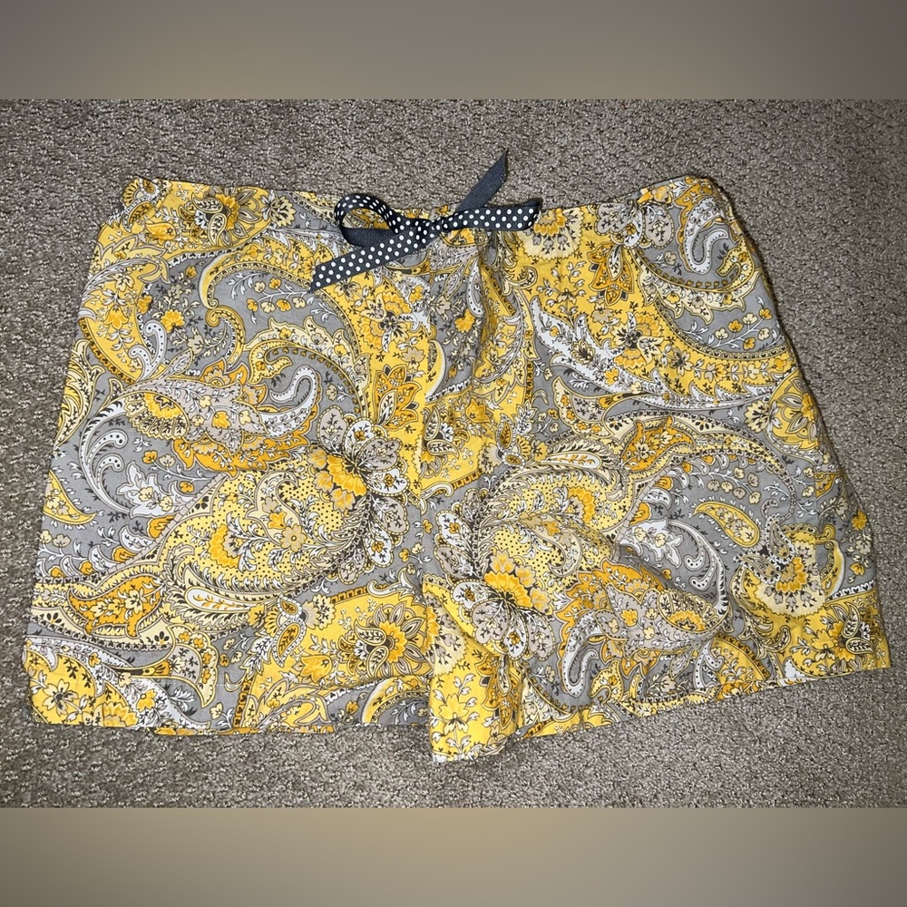 Women’s shorts fit xs-l